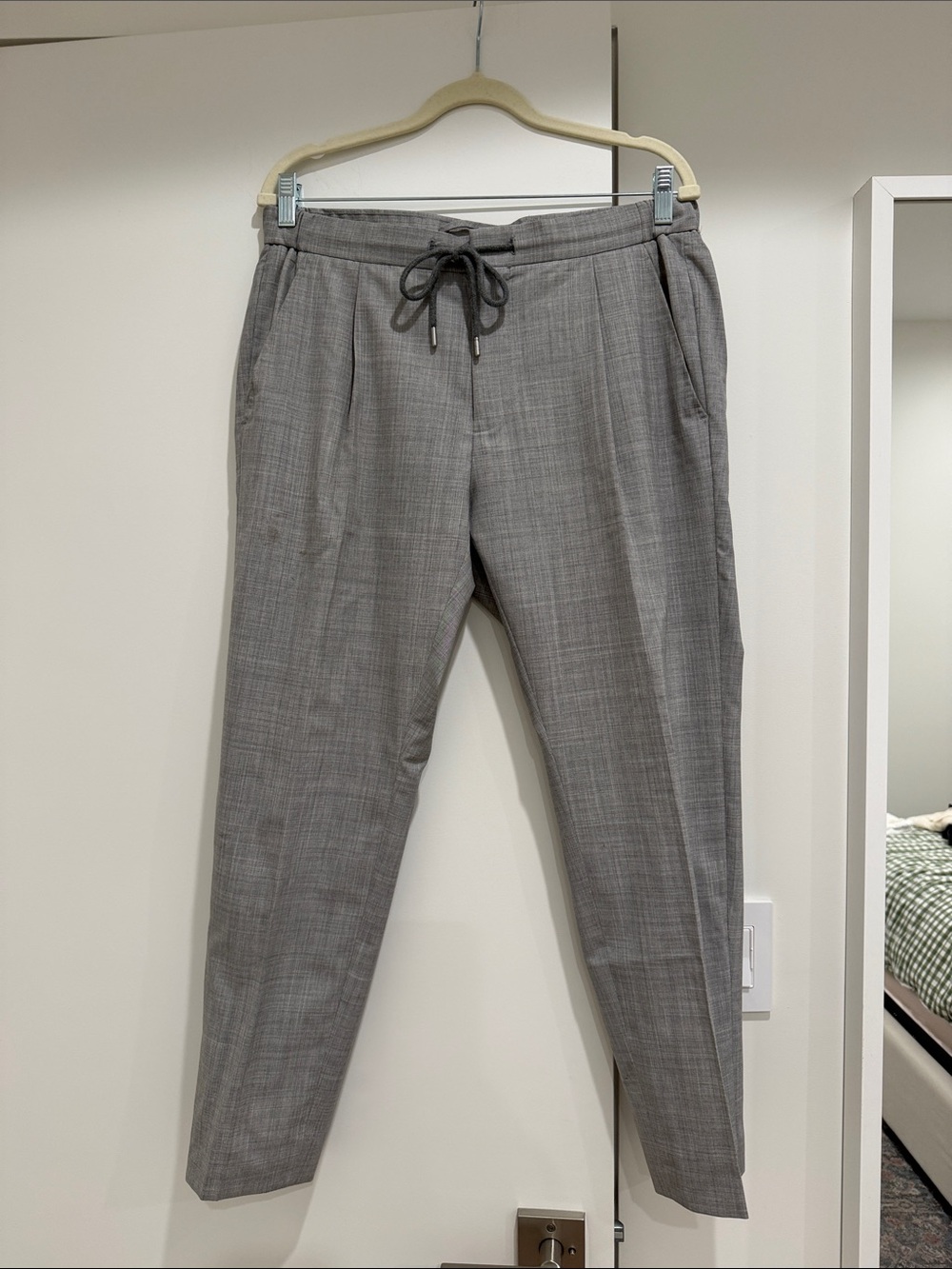 Suitsupply Ames Pleat Men’s Gray Drawstring Dress Pants 34
